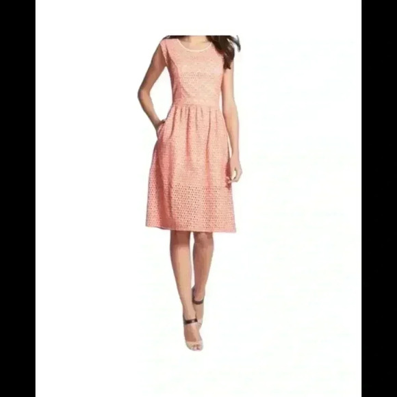 Rebecca Minkoff Women's Eyelet Shelly Dress in Orange Pink in size 2 - Picture 7 of 8